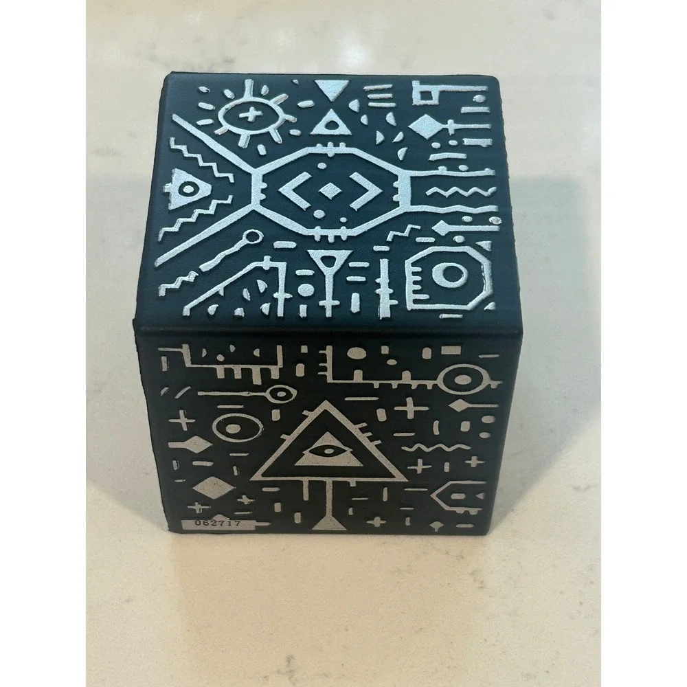 Merge Cube Augmented Reality STEM Toy Merge Labs Black Silver AR VR Hologram
